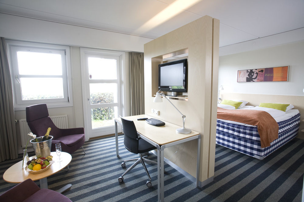 Hotel Comwell Middelfart Habitación foto